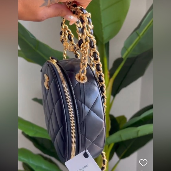 Chanel Caviar Quilted Round Handle with Care Vanity with Chain Black - Picture 3 of 7